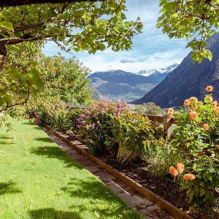 Hotel Chavalatsch Tubre Εξωτερικό φωτογραφία