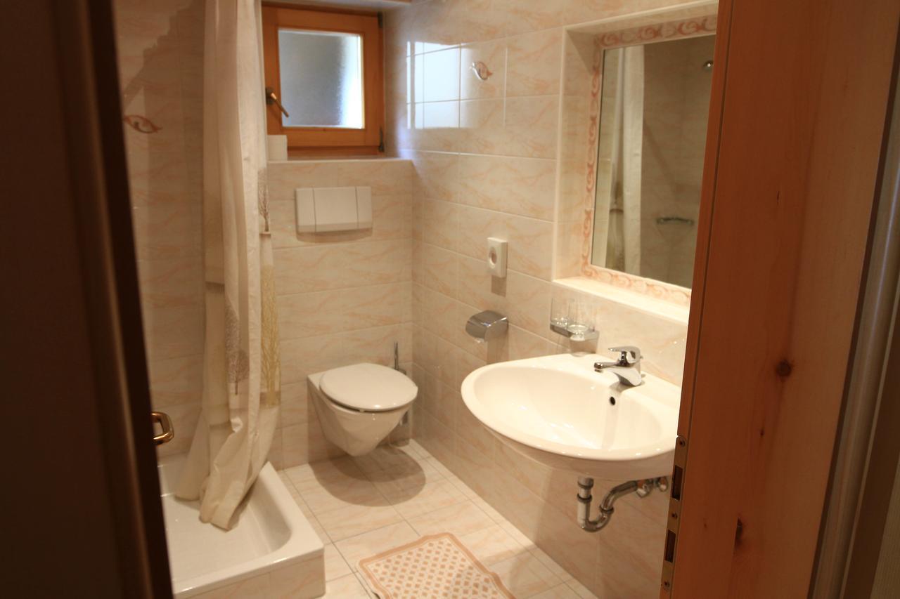 Hotel Chavalatsch Tubre Εξωτερικό φωτογραφία